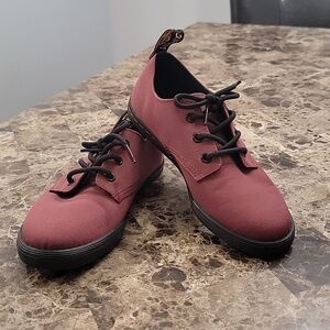 DR. MARTEN'S SS LO TOP SNEAKER Sz..5